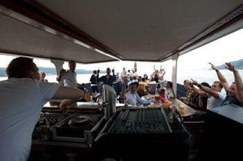 DJ på blåtur eller båttur om du vil
